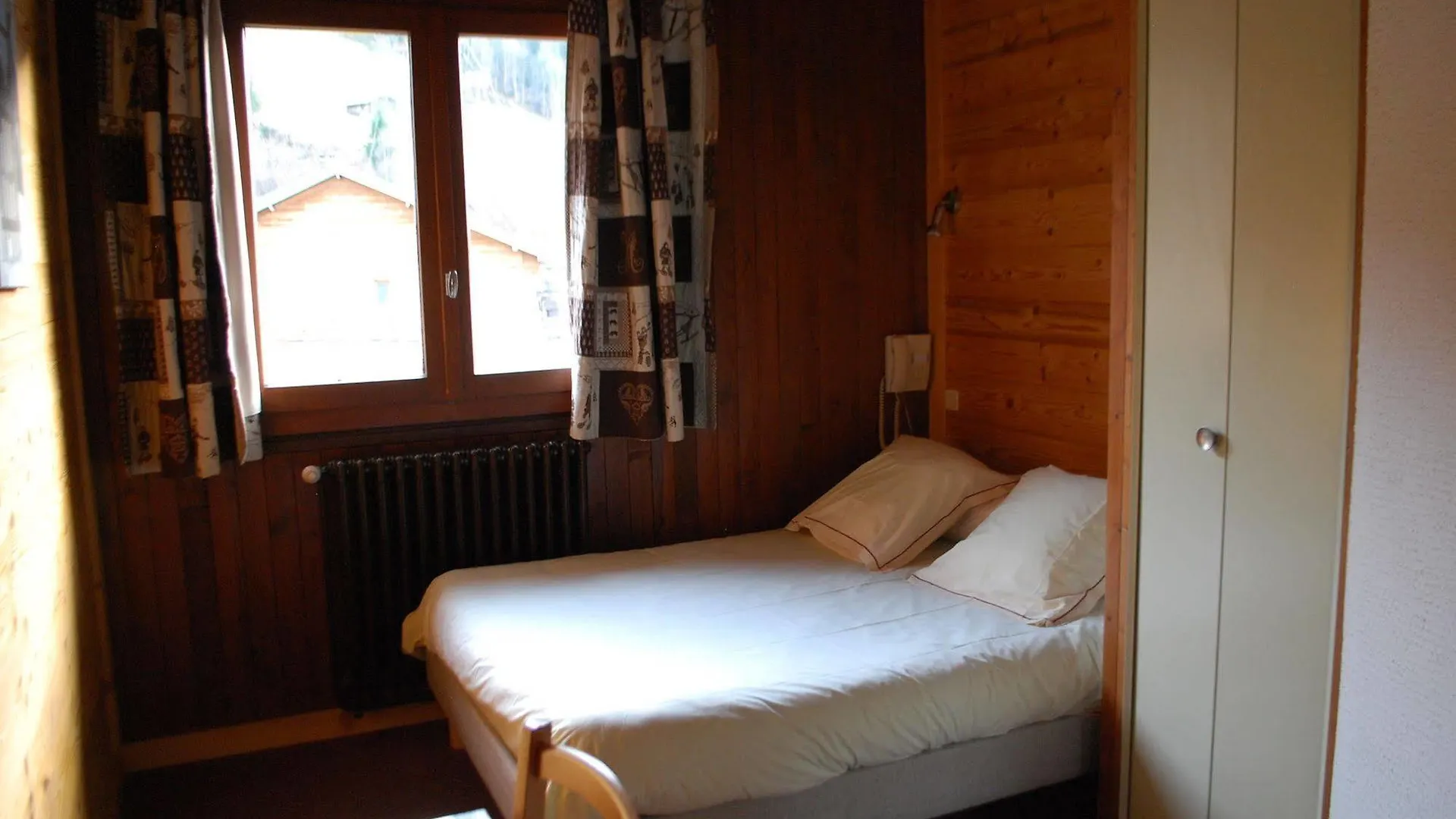 Hotel Le Christiania Arêches 2*,